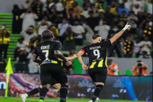  هداف الدوري السعودي.. ميتروفيتش وبنزيما يلاحقان رونالدو